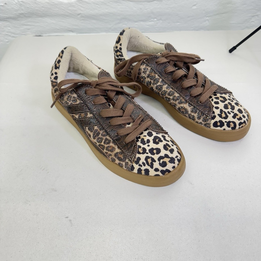 Very G Women's Sneaker Leopard  And‎ Tooled Leather Sneaker 9.5 Fall Y2K